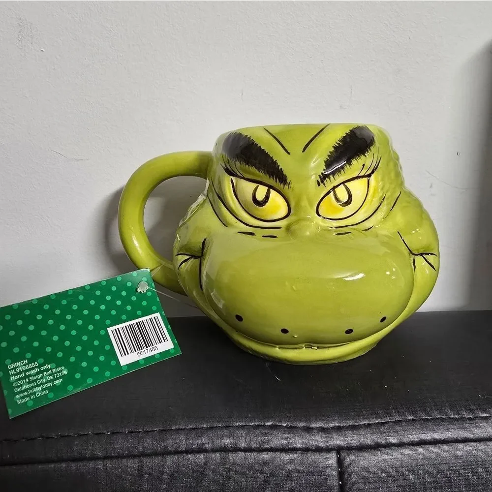 Dr Seuss Grinch Sculpted Ceramic Mug Bold And Bright Character Design Fan Gift